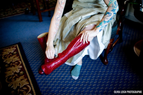 sams red boots - Kale bouquet, skull vest, and red boots at this Chicago wedding sams-red-boots