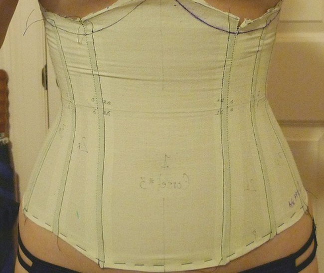 How to make a corset: DIY corset pattern, fitted exactly to you, with duct  tape • Offbeat Wed (was Offbeat Bride)