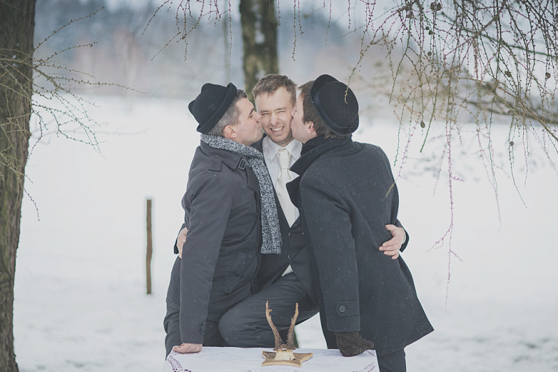 Czech Republic wedding as seen on @offbeatbride