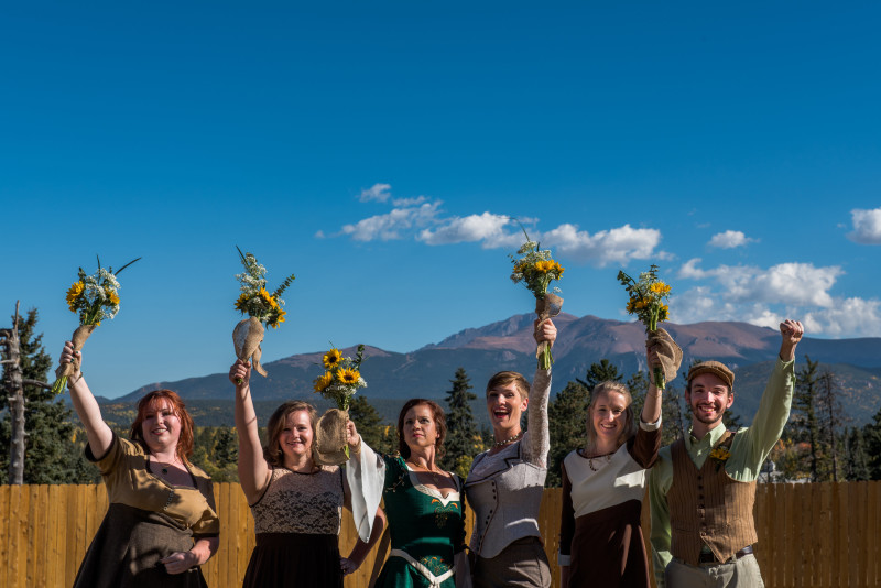 Colorado fantasy wedding as seen on @offbeatbride