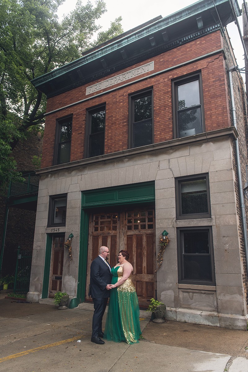 Oscars in space wedding as seen on @offbeatbride