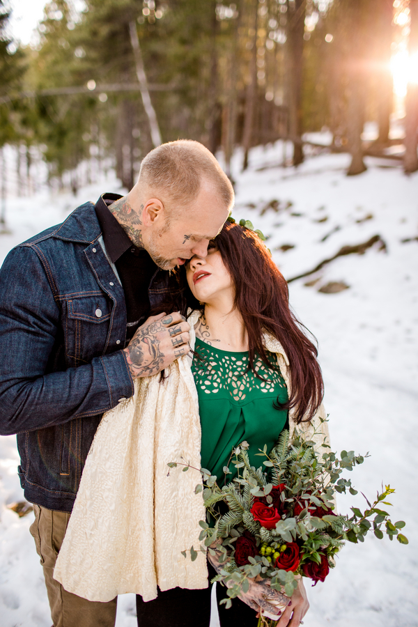 Engagement session in Arizona as seen on @offbeatbride