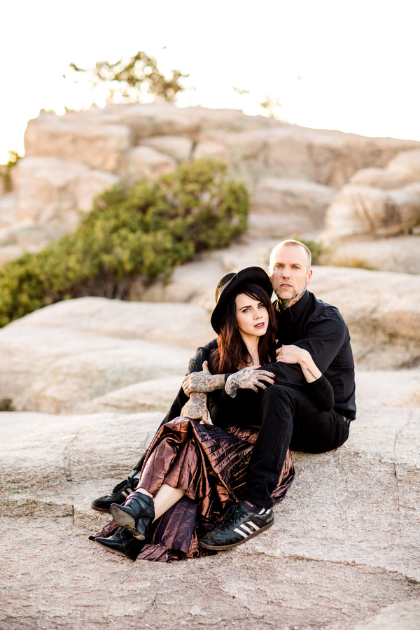 Winter engagement session in Arizona as seen on @offbeatbride