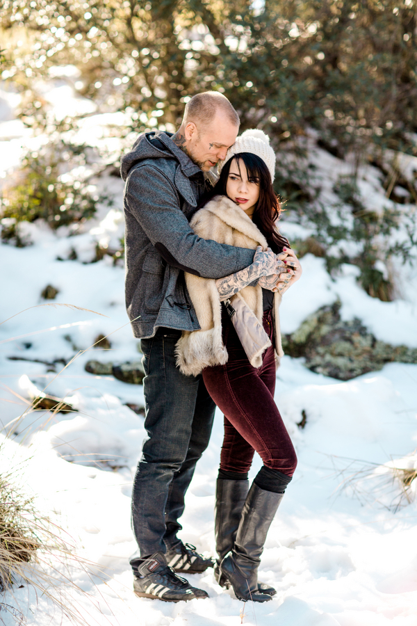 Engagement session in Arizona as seen on @offbeatbride