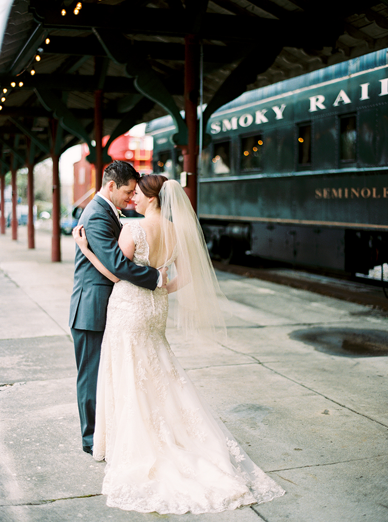Vintage travel-themed wedding as seen on @offbeatbride