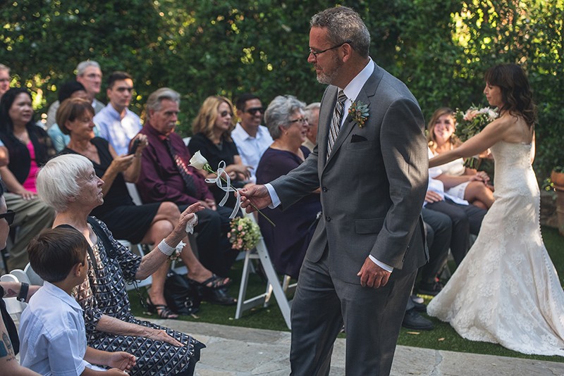 Get dat booty at this pirate-themed wedding in Malibu #pirates #wedding