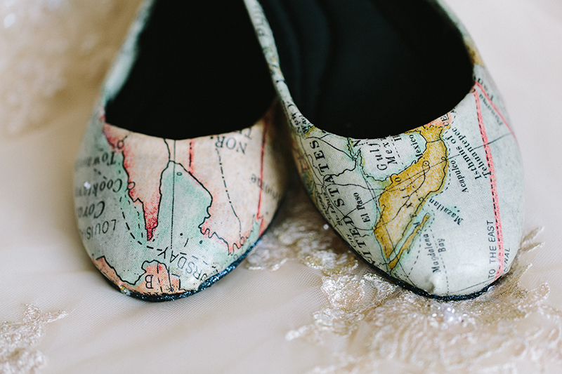 Vintage travel-themed wedding as seen on @offbeatbride