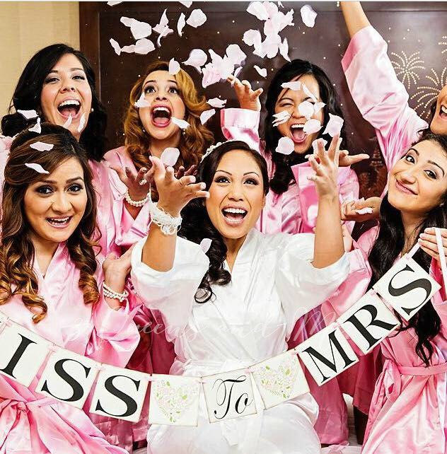 Bridesmaid robe sets as seen on @offbeatbride #wedding #bridesmaids #robes #kimonos