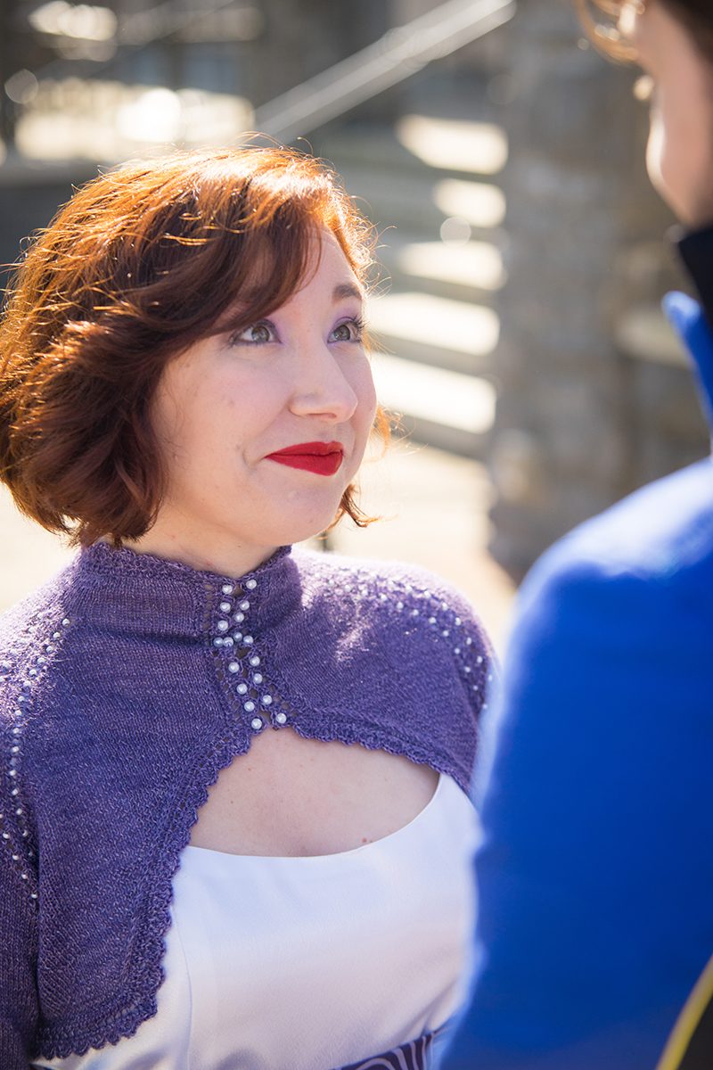 Mass Effect meets Star Trek at this theatrical science wedding as seen on @offbeatbride