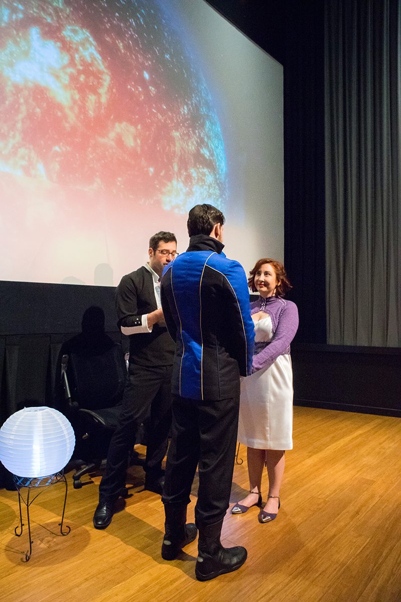 Mass Effect meets Star Trek at this theatrical science wedding as seen on @offbeatbride