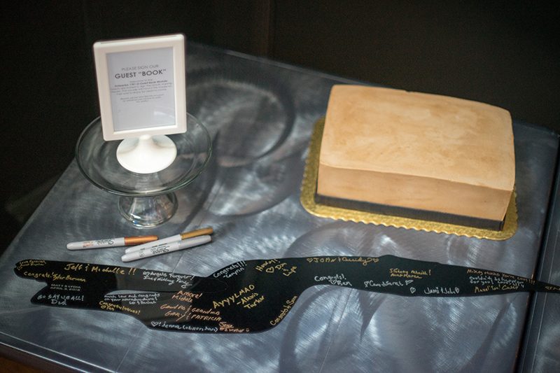 Mass Effect meets Star Trek at this theatrical science wedding as seen on @offbeatbride