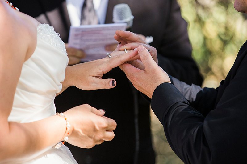 This red rockabilly wedding is retro fabulous