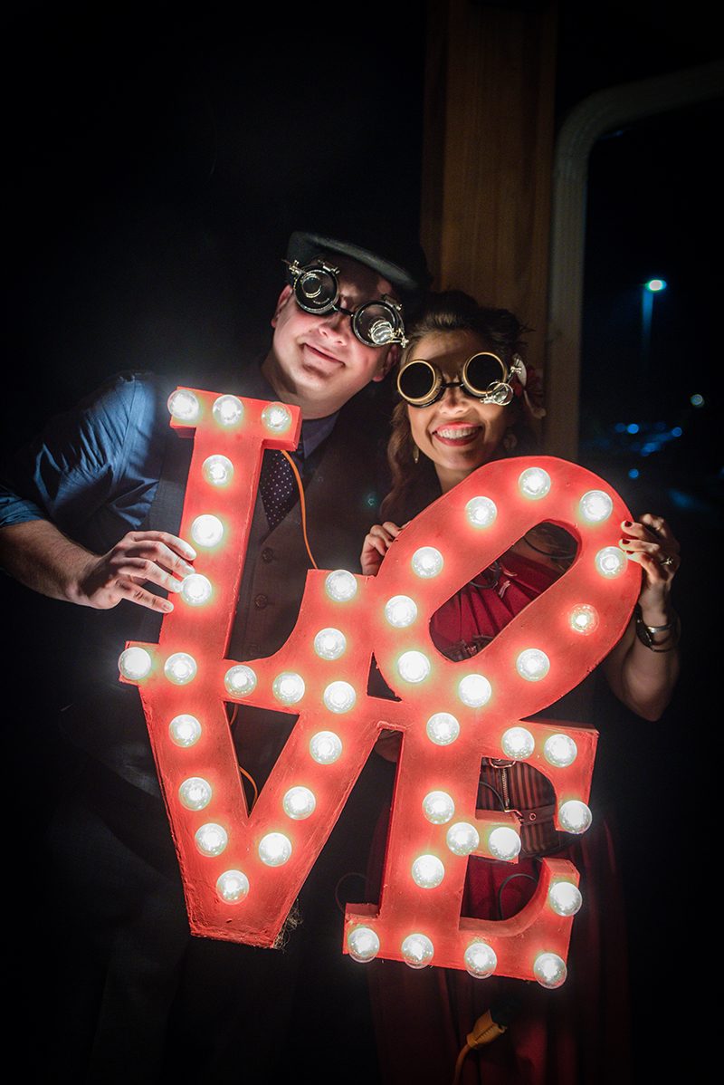 Awesome circus wedding as seen on @offbeatbride