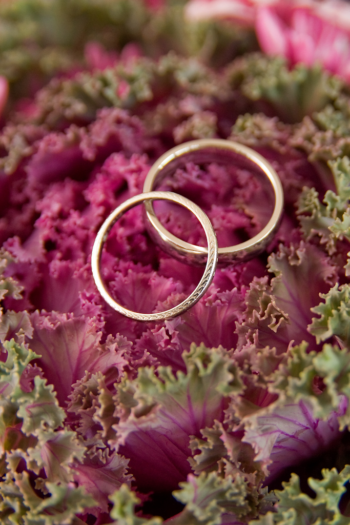 Wedding kale from a vegan planetarium wedding. (Photo by Bernie Smith Photography