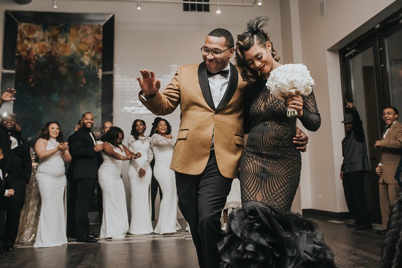 An art gallery wedding with the black wedding gown of our dreams