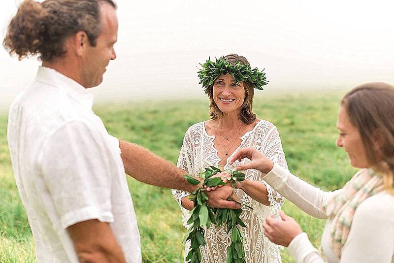 A Maui elopement with a volcano backdrop as seen on @offbeatbride