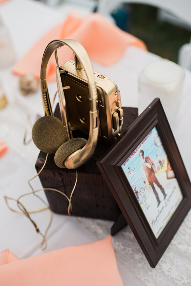 A movies-themed wedding that fills our flowers and pastel-loving heartsA movies and food truck wedding that fills our flowers and pastel-loving hearts