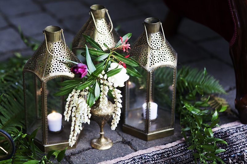 Collect your jaw from the floor after this jewel-toned reception