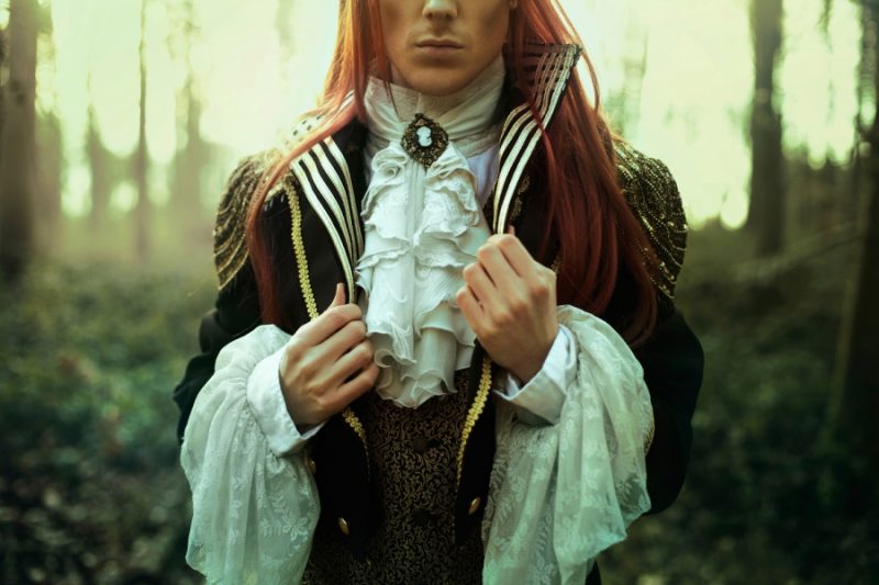 Labyrinth wedding inspiration to remind you of the babe with the power: YOU