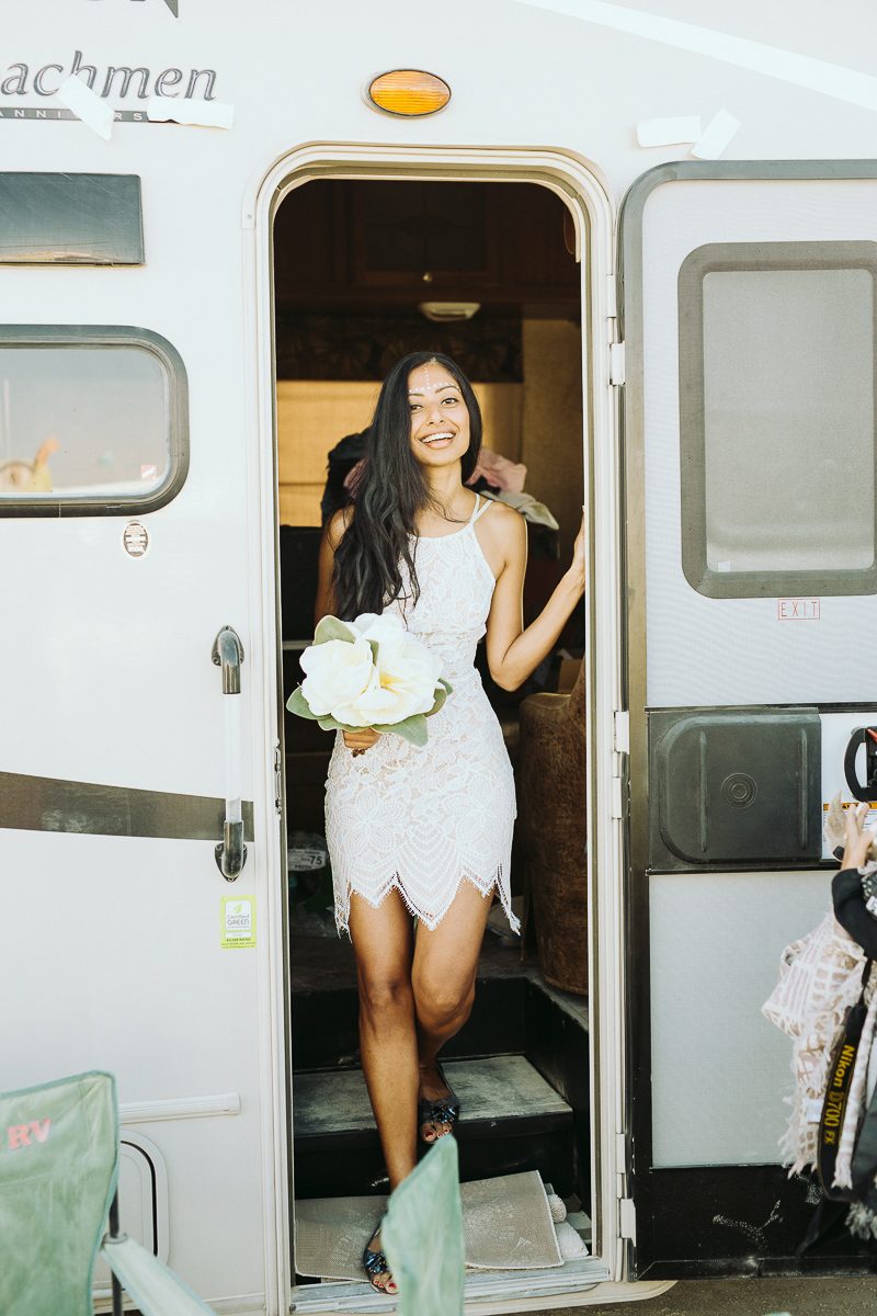 We heart this wedding on the playa at Burning Man