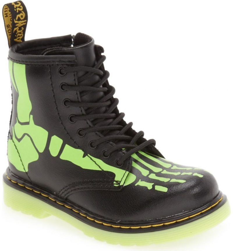 halloween-wedding-boots