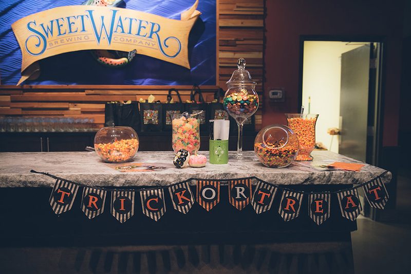 A sinister and glam Halloween wedding of epic proportions