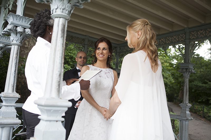 A destination New York wedding with a Central Park ceremony