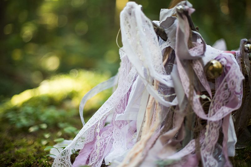 Bask In The Magic Of This Ritualistic Woodland Fae Wedding 7024