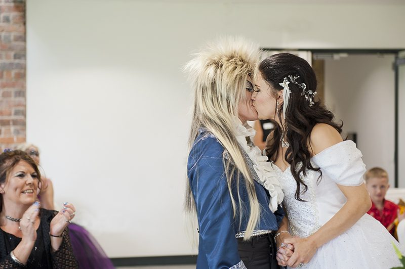 6816 - This Labyrinth wedding of two ladies is already a cult classic with us This Labyrinth wedding of two ladies is already a cult classic with us