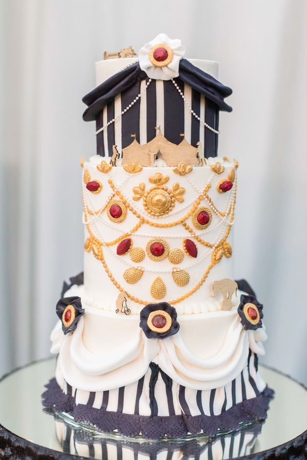 A vintage circus-themed wedding that wins every ribbon