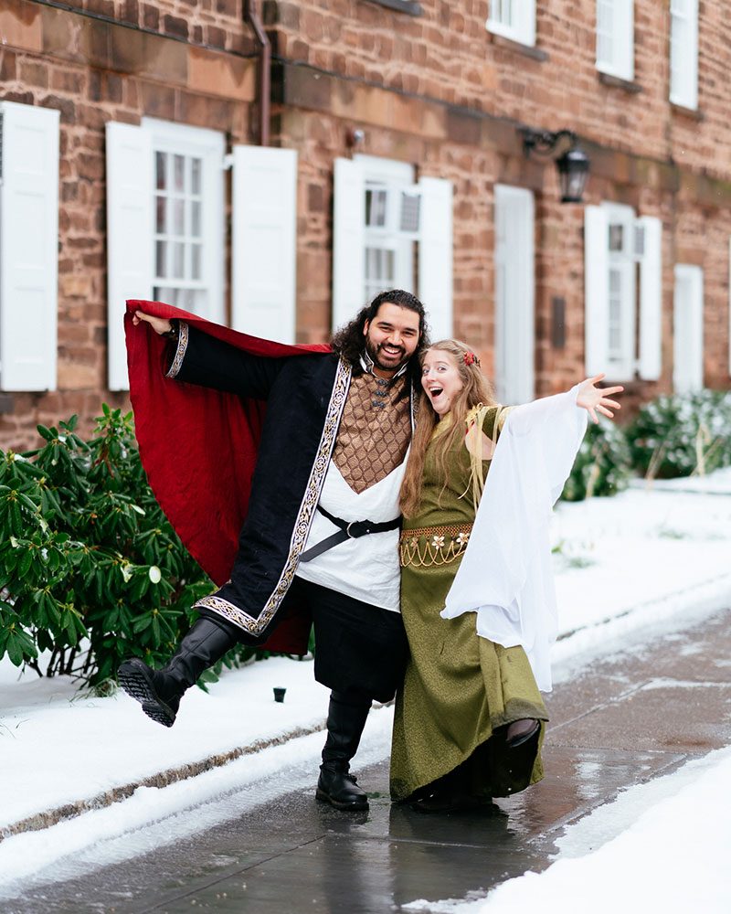 A Renaissance fantasy Christmas wedding (aka "A Lord of the Rings Christmas Special!")