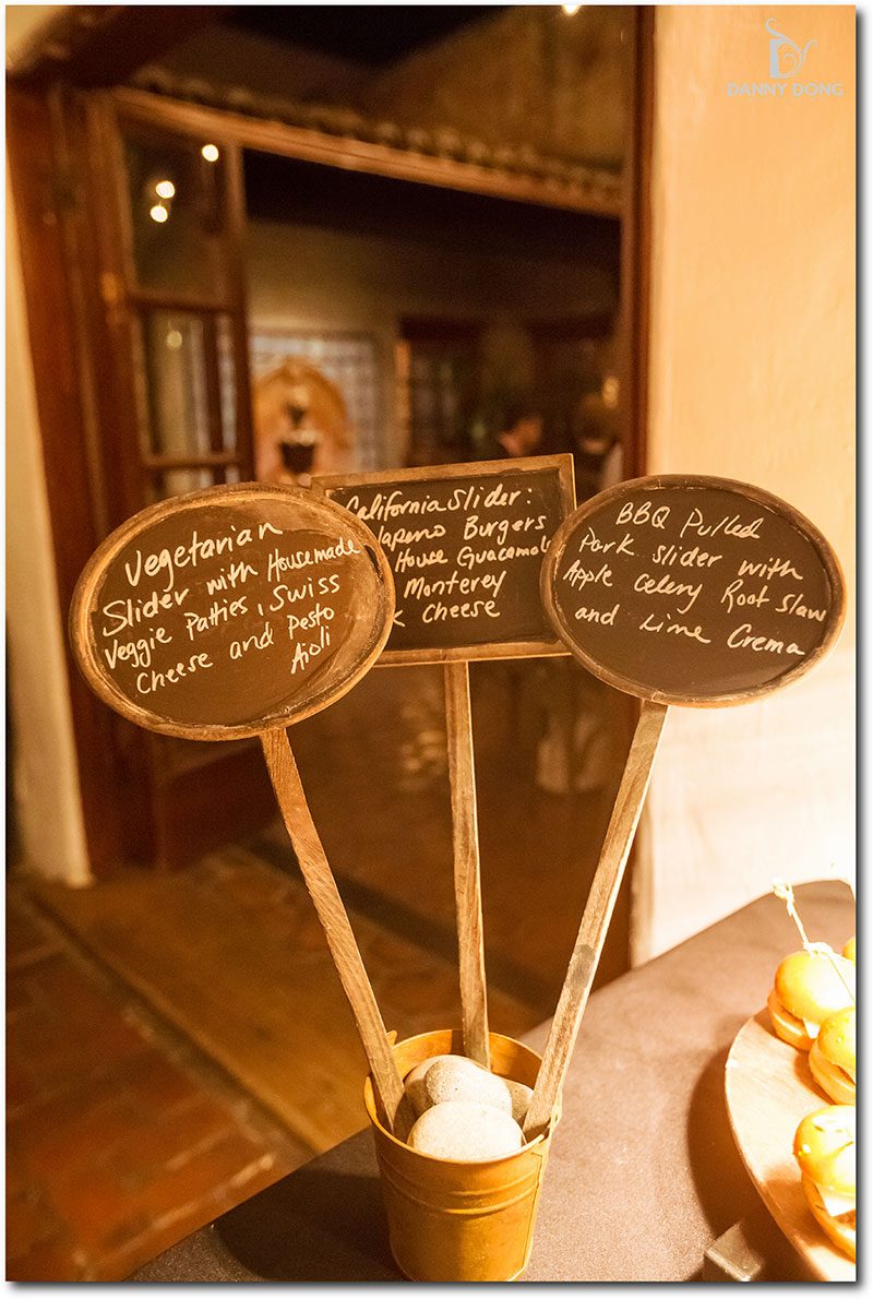 '90s hip hop and heart-melting top ten lists at this chic urban downtown LA wedding