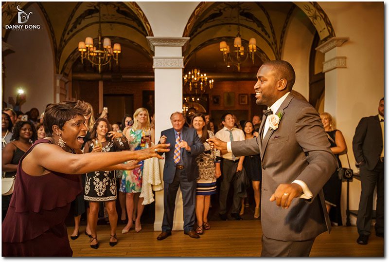 '90s hip hop and heart-melting top ten lists at this chic urban downtown LA wedding