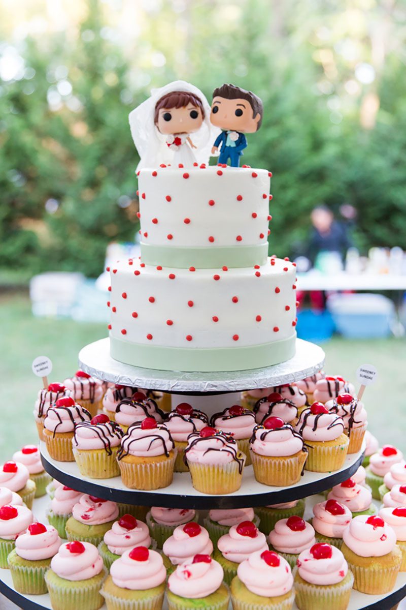 German Sweeny SamanthaLaffoonPhotography AlanandMarissaReceptionSamanthaLaffoonPhotography96 low - A 1950s meets comic book wedding with serious retro style A retro comics wedding with serious retro style
