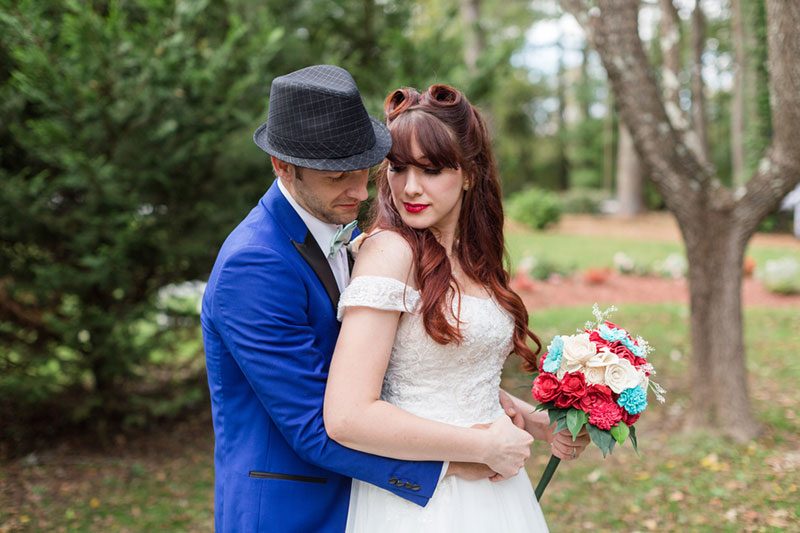 German Sweeny SamanthaLaffoonPhotography AlanandMarissaSamanthaLaffoonPhotography97 low - A 1950s meets comic book wedding with serious retro style A 1950s meets comic book wedding with serious retro style