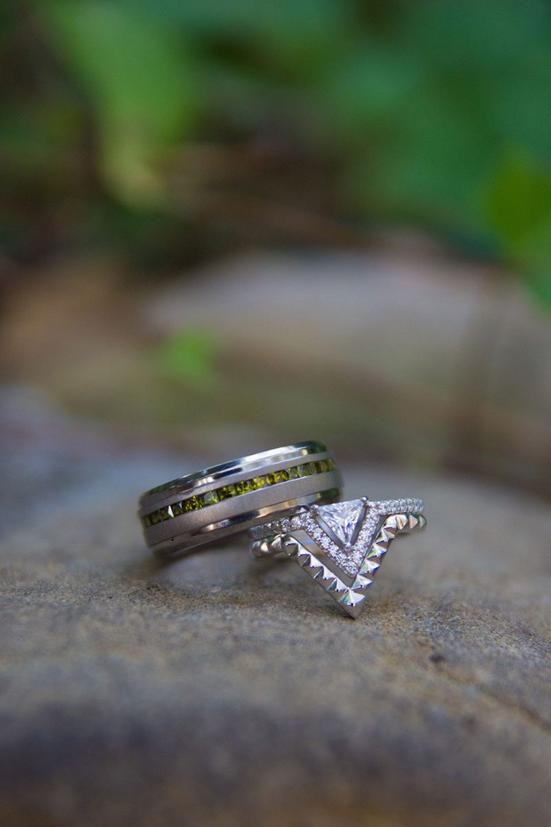 This subtle Link and Zelda wedding inspiration will teleport you to a fancy-pants Hyrule