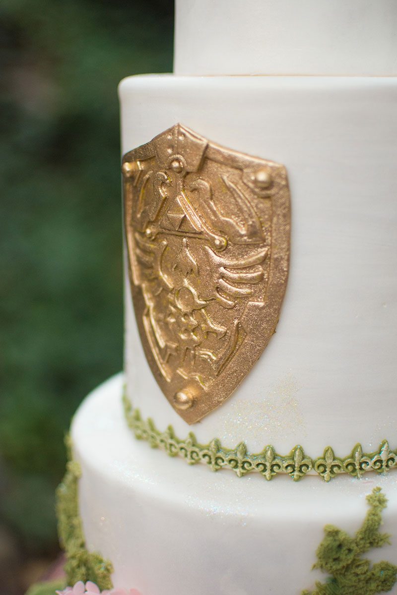 This subtle Legend of Zelda wedding inspiration will teleport you to a fancy-pants Hyrule