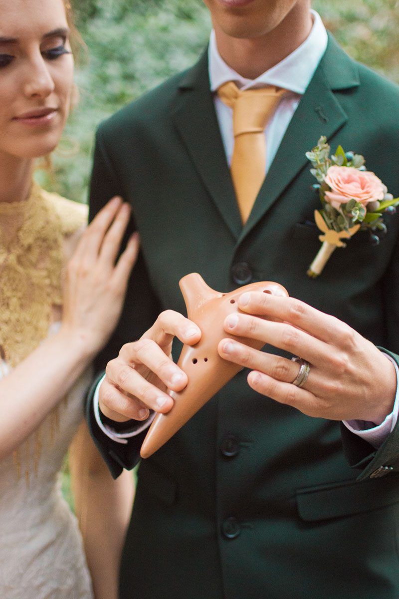 This subtle Legend of Zelda wedding inspiration will teleport you to a fancy-pants Hyrule