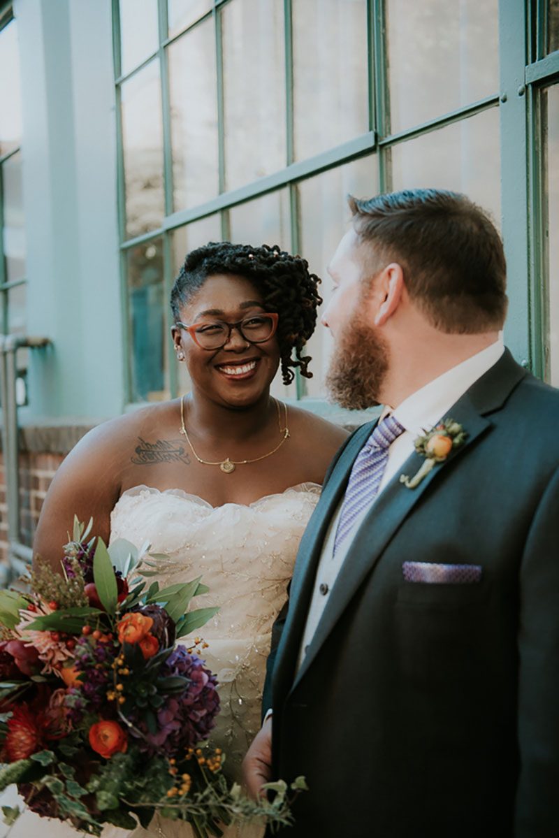New Orleans meets pop culture meets foodie details at this lovely wedding