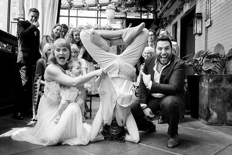 This NYC wedding (with breastfeeding, yoga, and a very familiar cake creator!) was planned in only TWO WEEKS