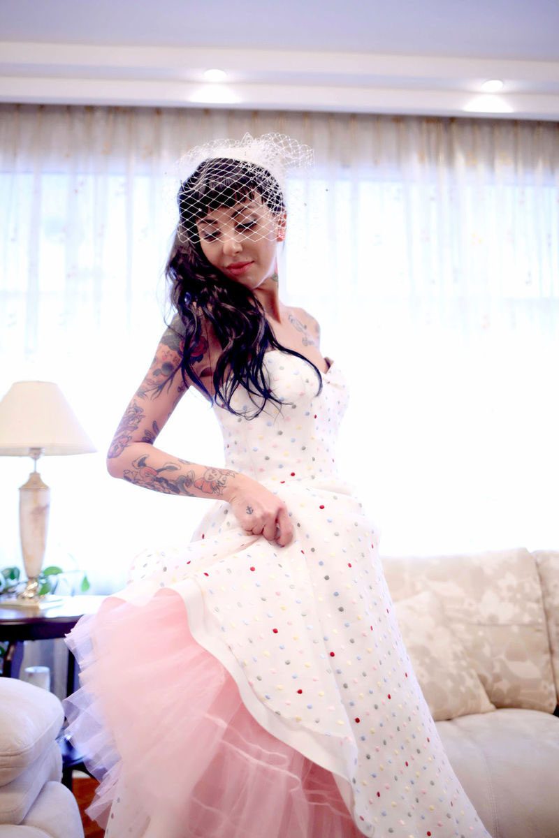 We're mad as hatters for this Alice in Wonderland-themed wedding in Greece