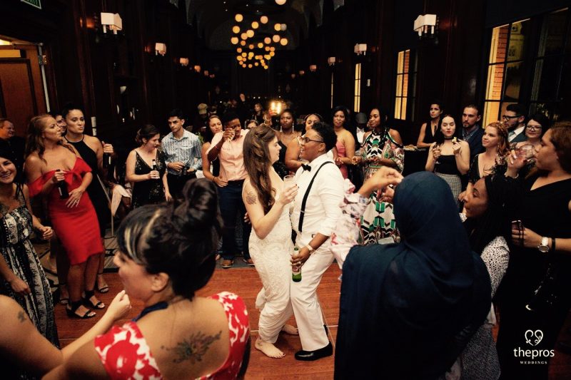 A '90s dance party wedding  full of positive vibes