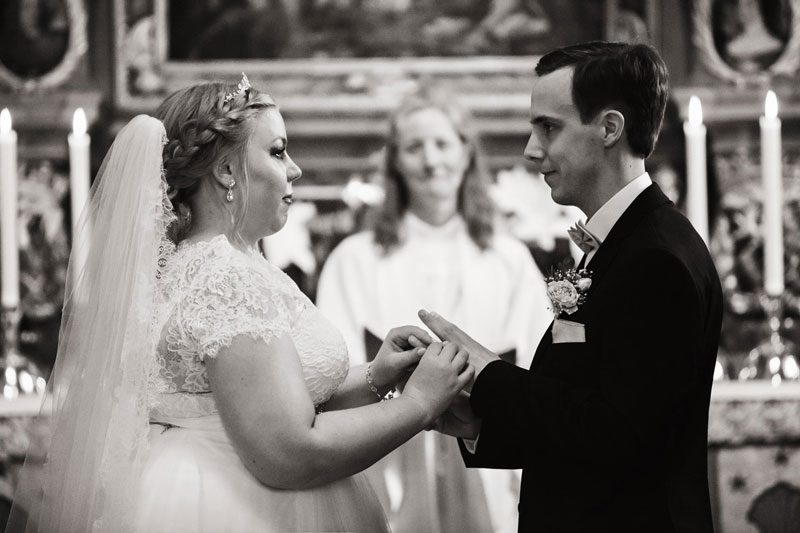 This geeky wedding in Sweden filled our health bars to full
