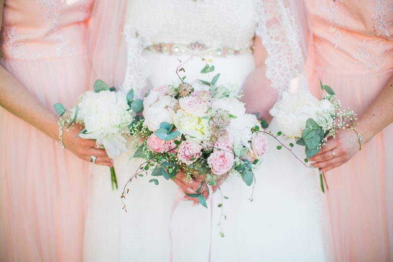 This geeky Stockholm wedding filled our health bars to full