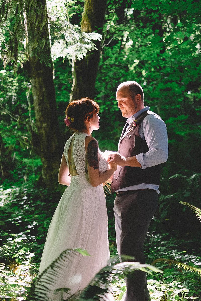 surprise wedding in Oregon
