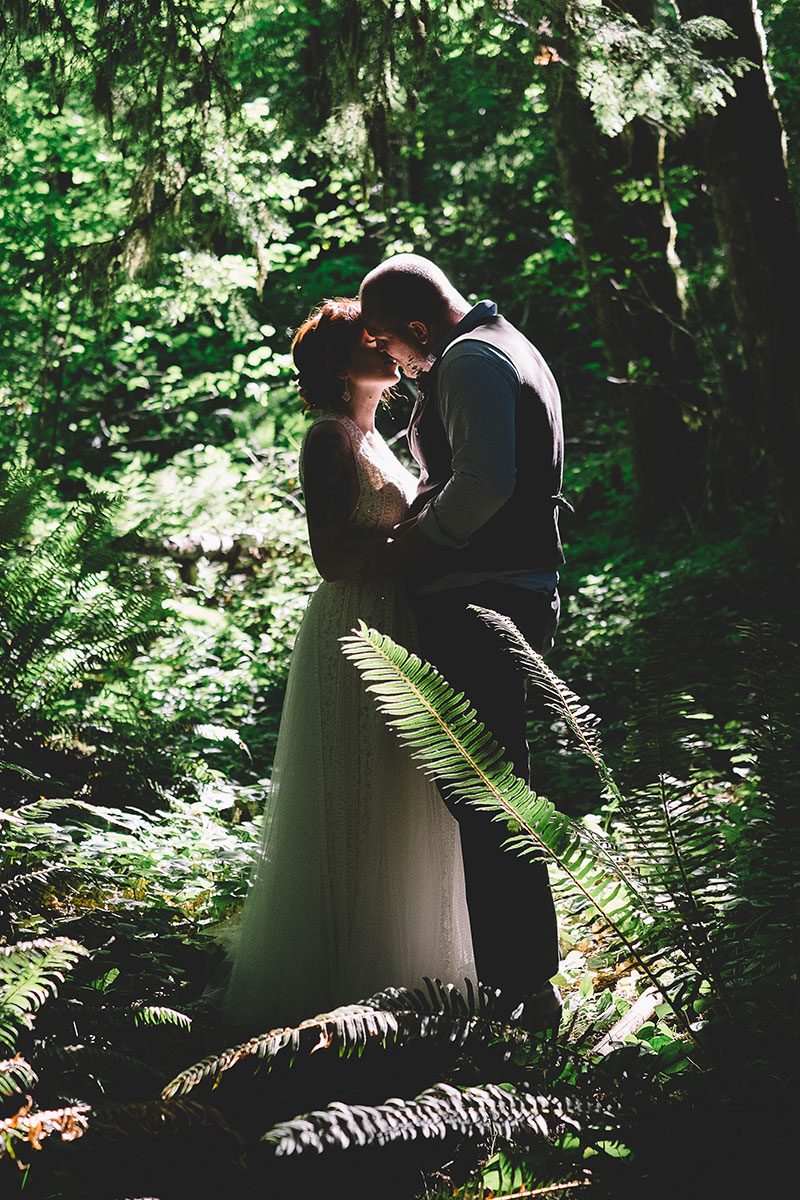 surprise wedding in Oregon