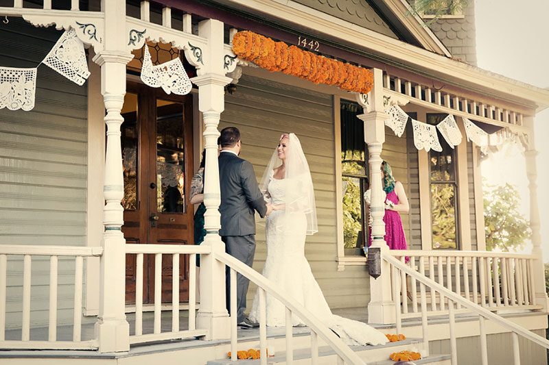 A Victorian house wedding with retro glam style and sweet personal touches