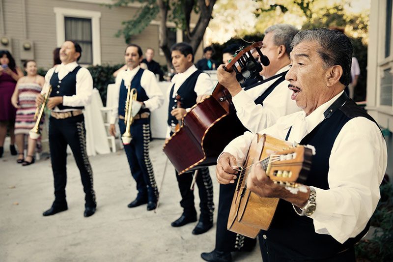 A Victorian house wedding with retro glam style and sweet personal touches