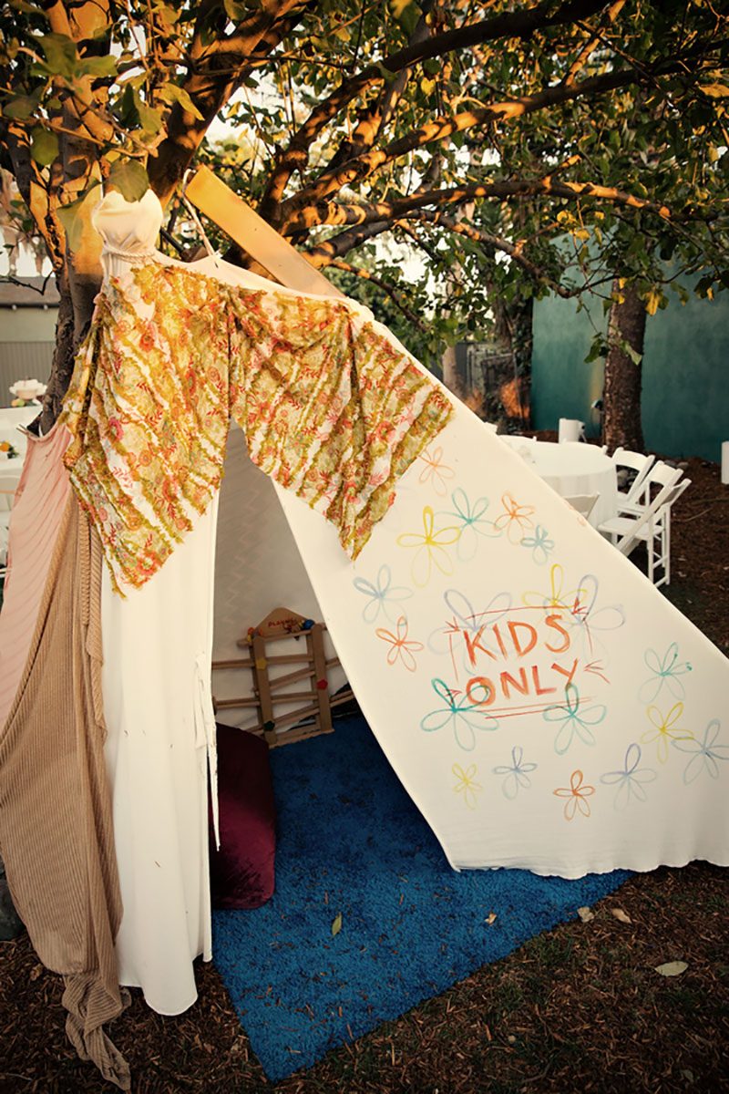 A Victorian house wedding with retro glam style and sweet personal touches