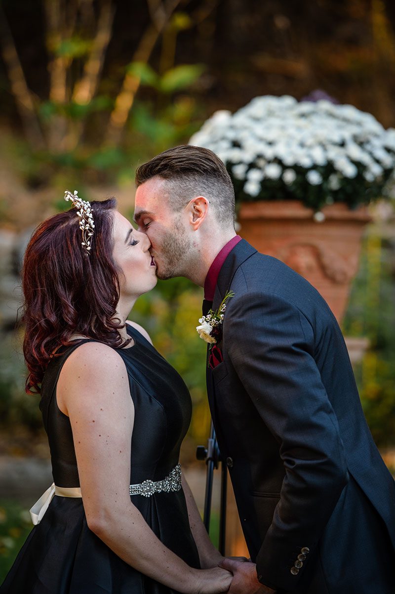 2017 10 13 Sydnei Kevin Married 406 - A glam & rustic Friday the 13th wedding A glam & rustic Friday the 13th wedding